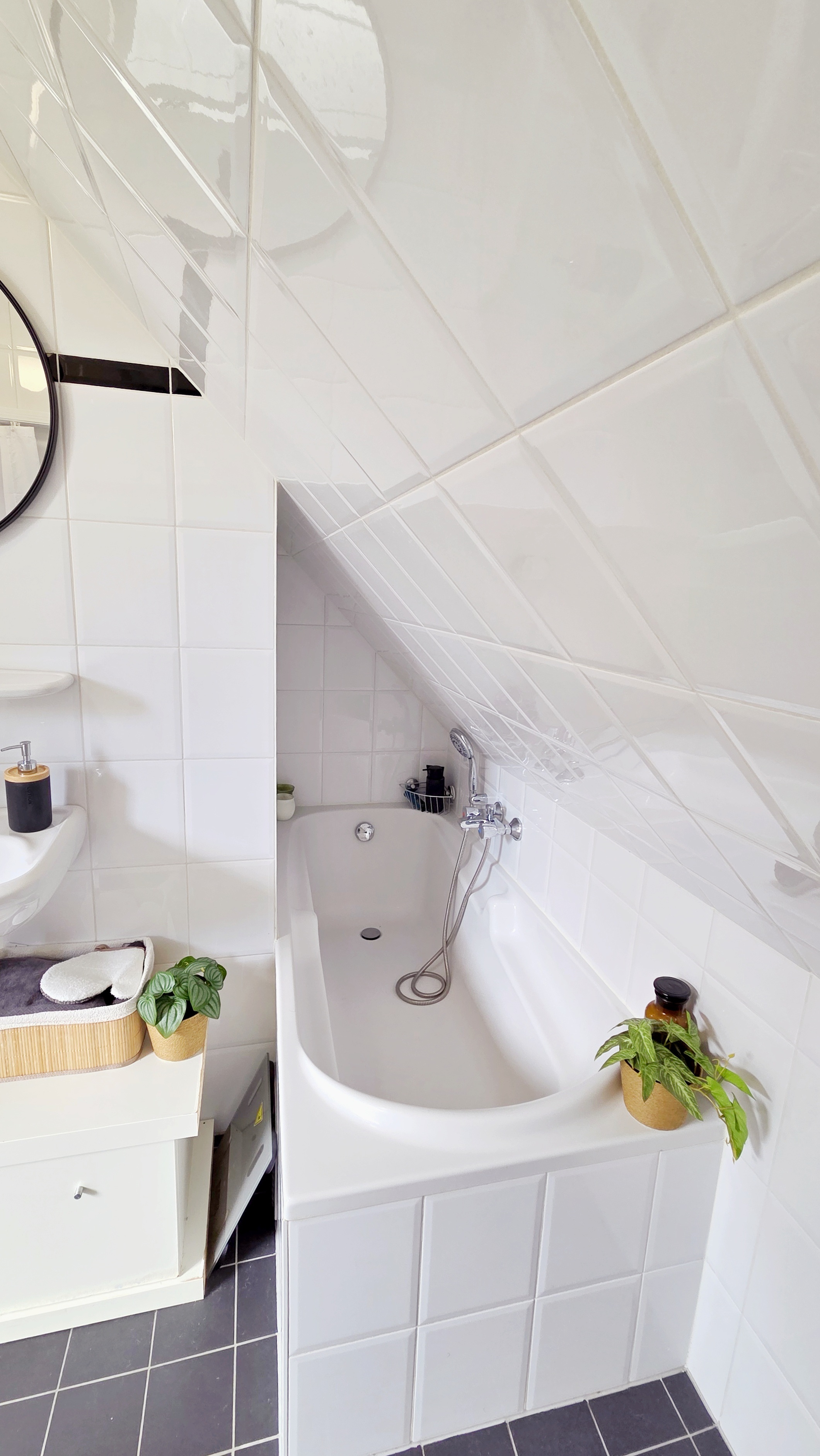Bathroom detail