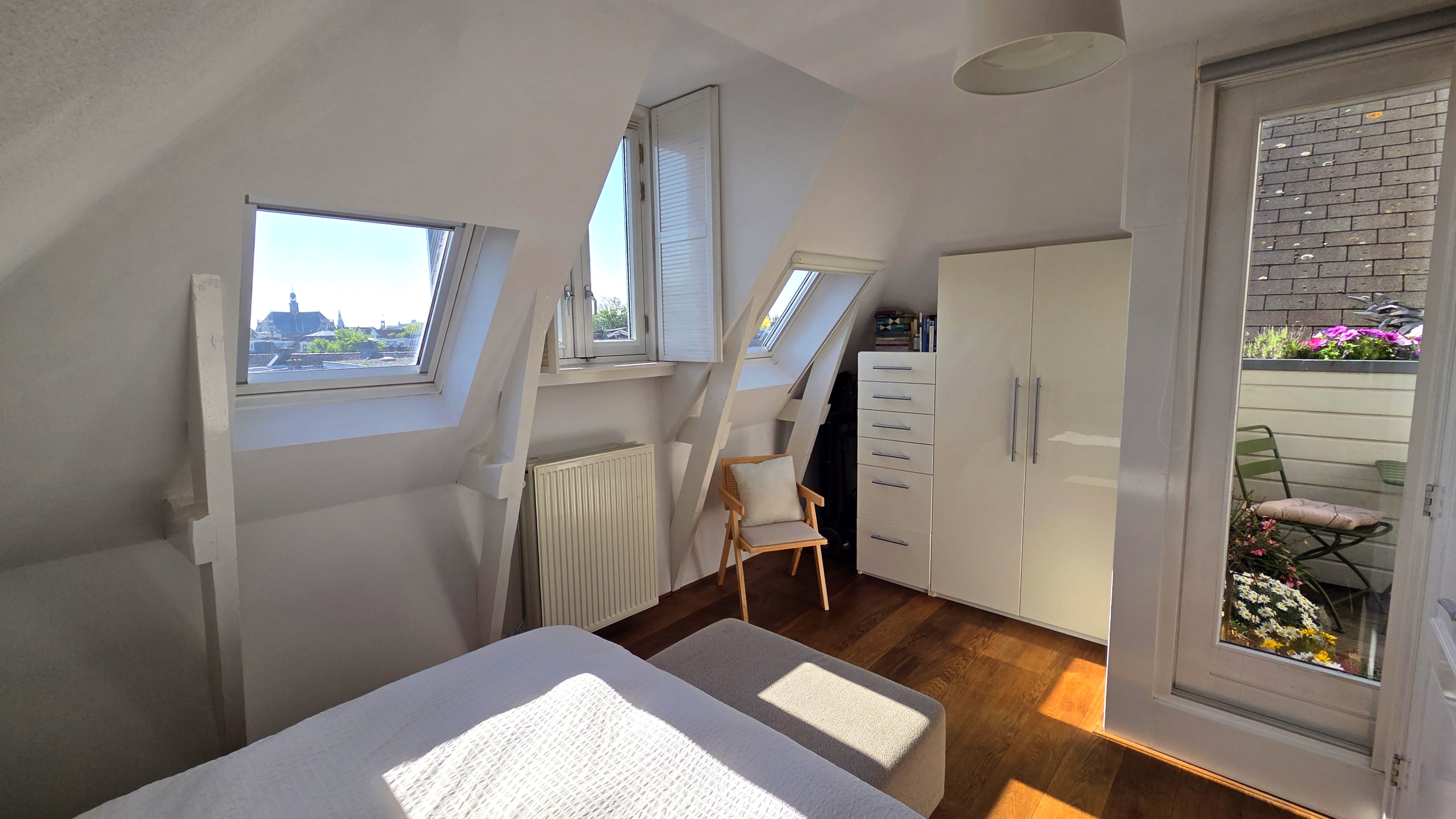 Bedroom window and light